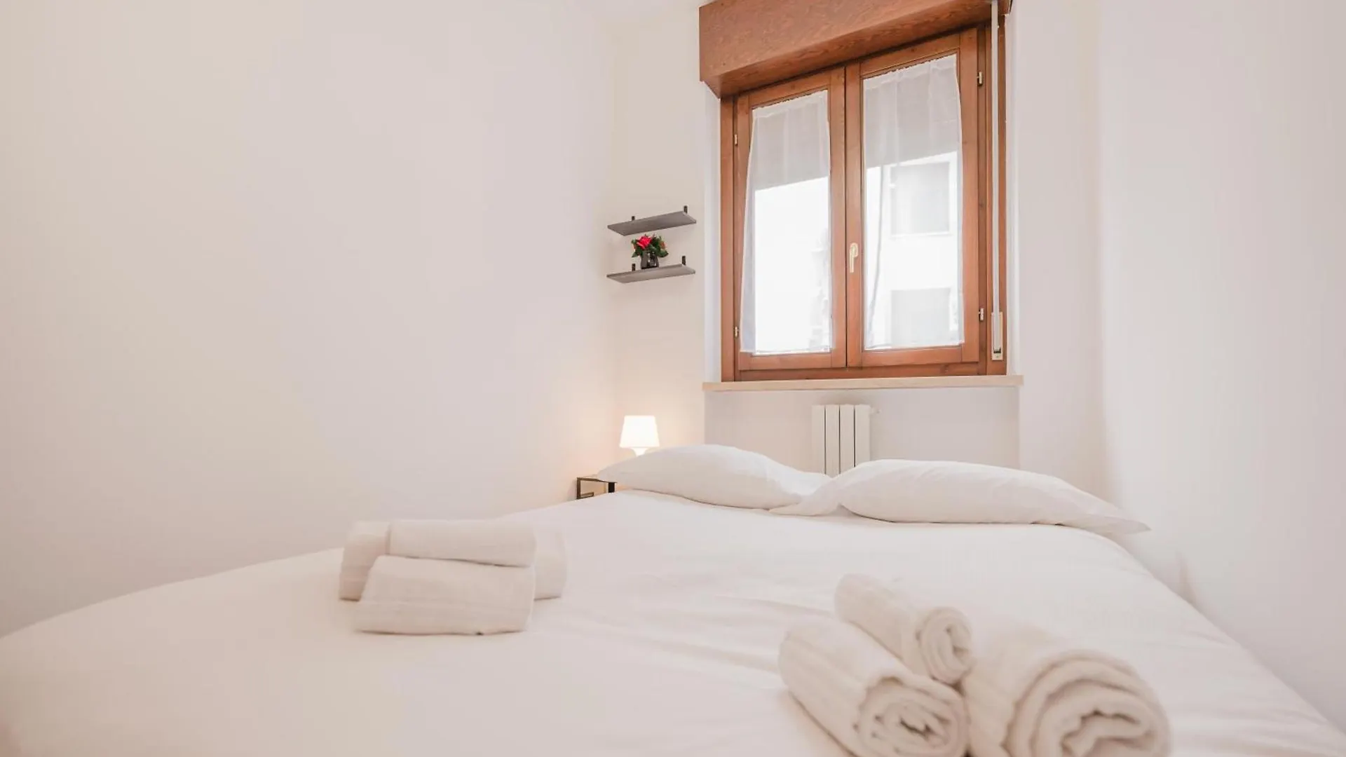Rife House - 10 Min Da Verona Fiera & Wi-Fi 0*,  Italy